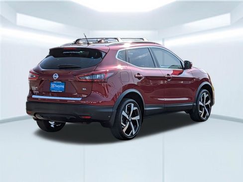 Used 2022 Nissan Rogue Sport SL FWD image 6