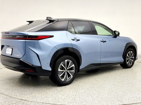 Used 2023 Lexus RZ 450e Premium w/ Technology Package image 5