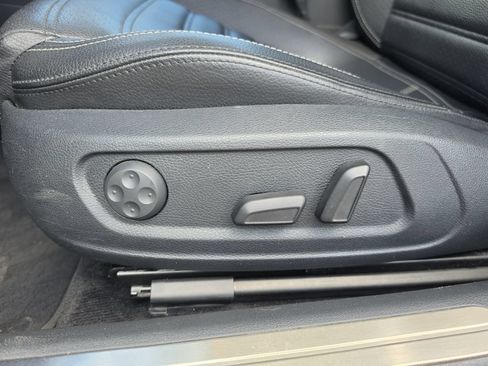 Used 2017 Volkswagen CC Sport FWD image 18