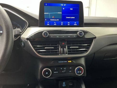Certified 2022 Ford Escape SE AWD/4WD image 17