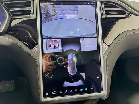 Used 2017 Tesla Model S 100D AWD/4WD image 40