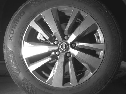 Used 2023 Nissan Pathfinder SL w/ Lighting Package (N92) FWD image 14