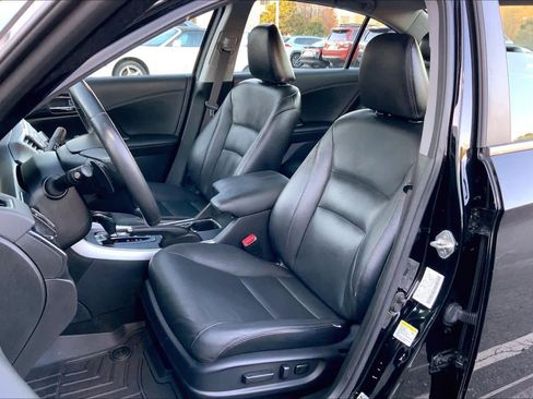 Used 2013 Honda Accord Sport image 8