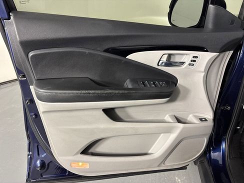 Used 2020 Honda Ridgeline RTL-E image 26