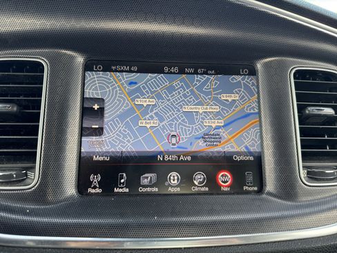 Used 2016 Dodge Charger SXT image 28