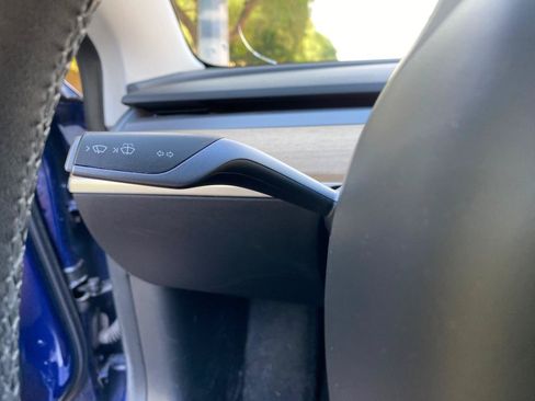 Used 2020 Tesla Model 3 Standard Range Plus RWD image 62