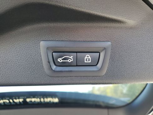 Used 2020 BMW X5 sDrive40i w/ Premium Package image 31