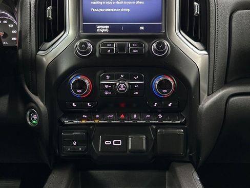 Used 2021 Chevrolet Silverado 1500 LT Trail Boss w/ Convenience Package II image 23