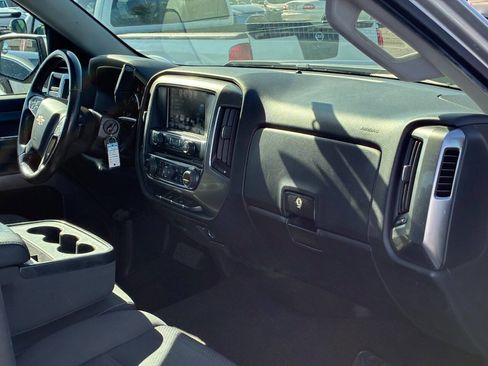 Used 2018 Chevrolet Silverado 1500 LT w/ All Star Edition RWD image 23