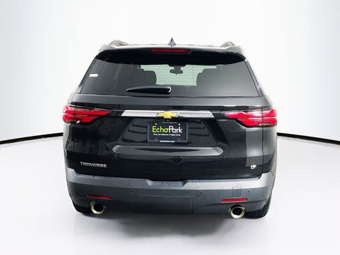 Used 2023 Chevrolet Traverse LT image 7