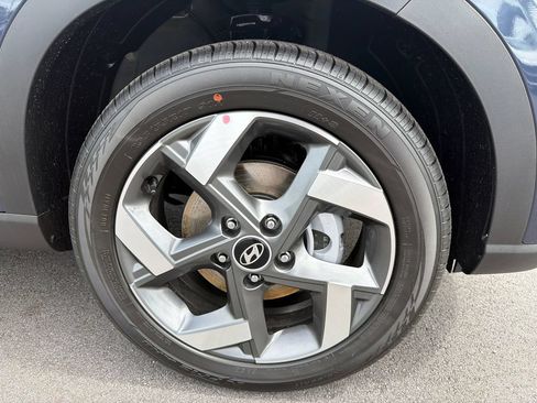 New 2026 Hyundai Venue SEL FWD image 13