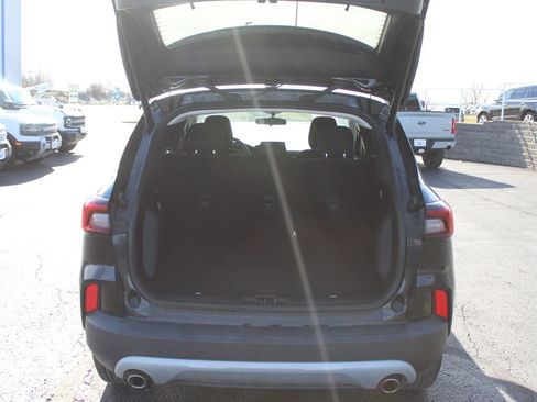 Used 2023 Ford Escape Active AWD/4WD image 16