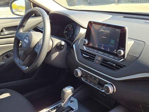 New 2025 Nissan Altima 2.5 S image 8