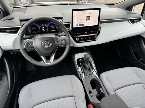 Certified 2026 Toyota Corolla SE image 9