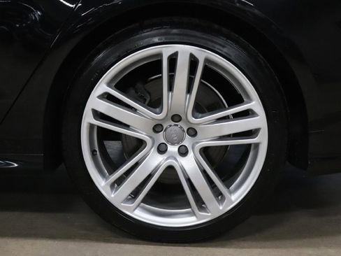 Used 2016 Audi A8 L 4.0T image 39