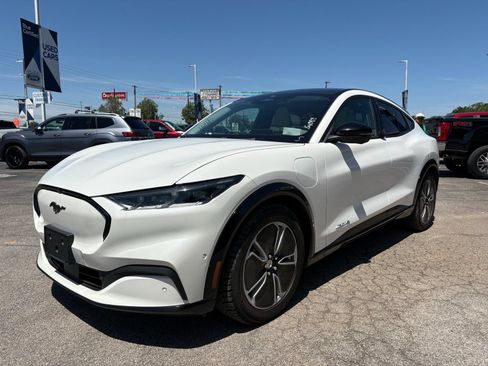 Used 2023 Ford Mustang Mach-E Premium AWD/4WD image 8