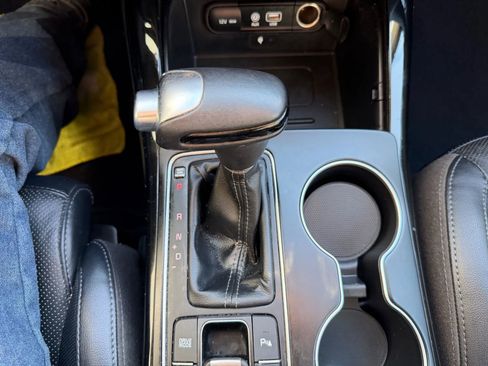 Used 2019 Kia Sorento SX AWD/4WD image 22