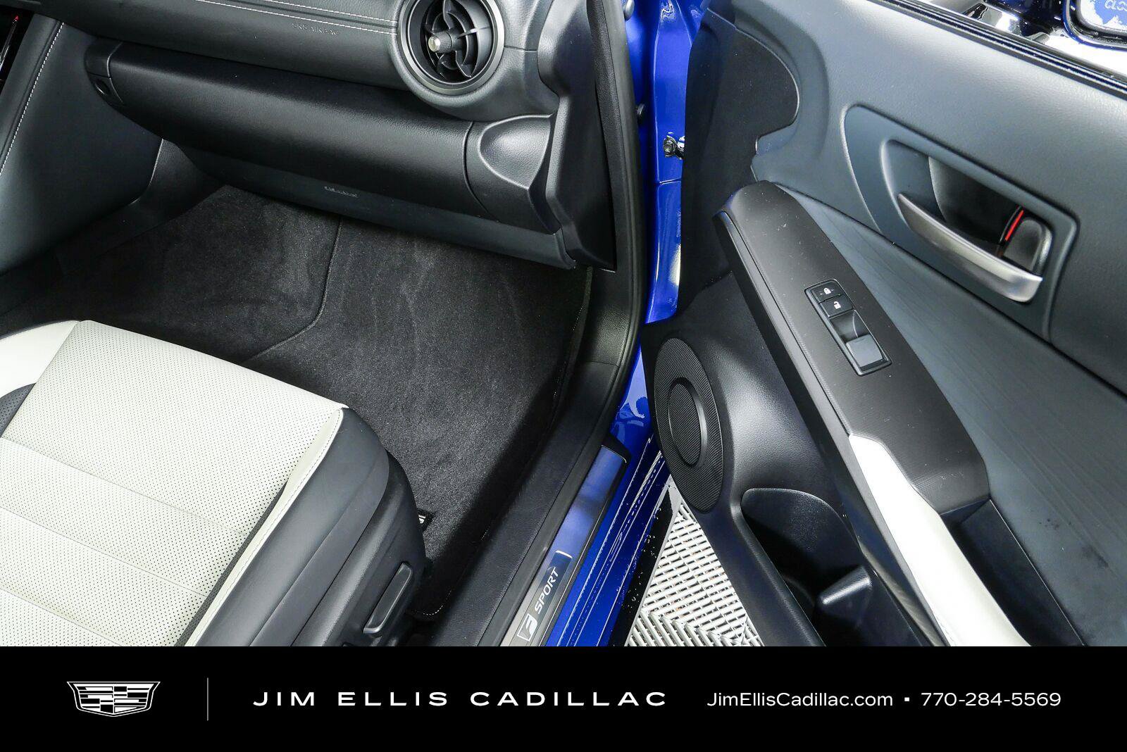 Used 2025 Lexus IS 350 F Sport RWD image 24