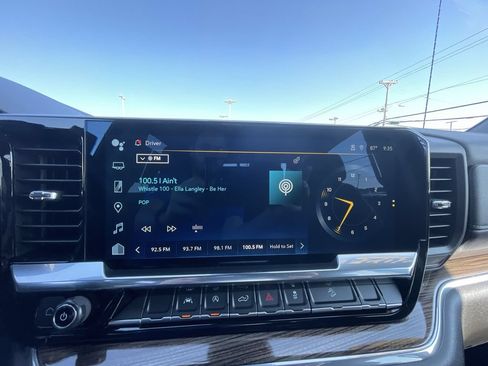 Certified 2024 Chevrolet Silverado 1500 RST AWD/4WD image 14