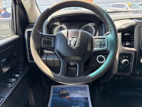 Used 2018 RAM 2500 Tradesman w/ Chrome Appearance Group AWD/4WD image 14