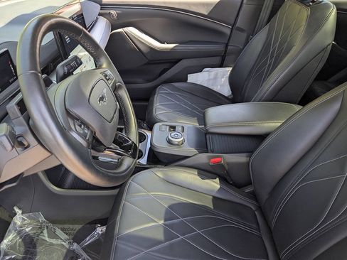 Used 2022 Ford Mustang Mach-E California Route 1 image 21