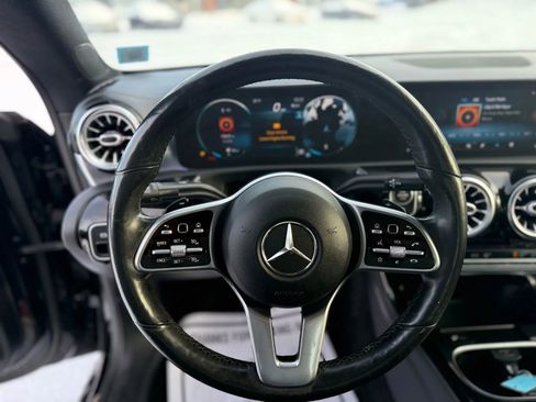 Used 2021 Mercedes-Benz CLA 250 4MATIC image 26