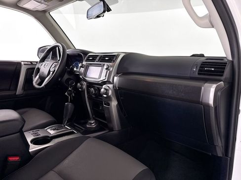 Used 2019 Toyota 4Runner 4WD image 13