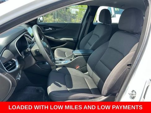 Used 2023 Chevrolet Malibu LT FWD image 14
