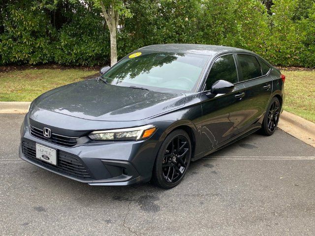 Used 2022 Honda Civic Sport image 3