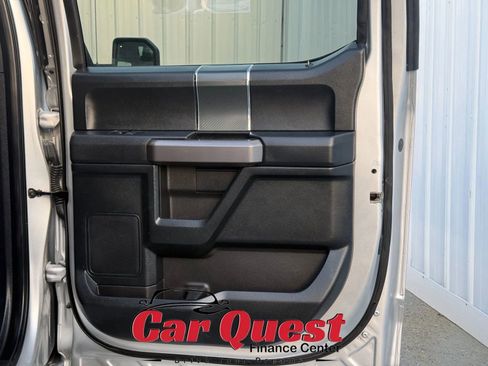 Used 2019 Ford F150 XLT w/ Equipment Group 302A Luxury image 15