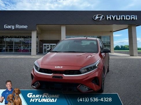 Used 2023 Kia Forte GT-Line w/ GT-Line Technology Package FWD image 2