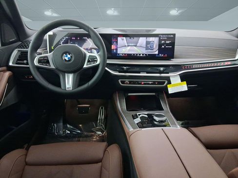 New 2026 BMW X5 sDrive40i w/ M Sport Package image 4