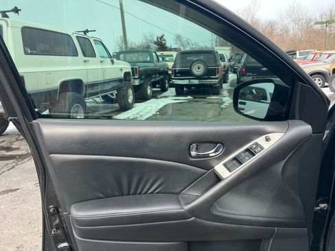 Used 2010 Nissan Murano SL w/ Leather Pkg image 8