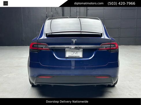 Used 2018 Tesla Model X 100D image 5