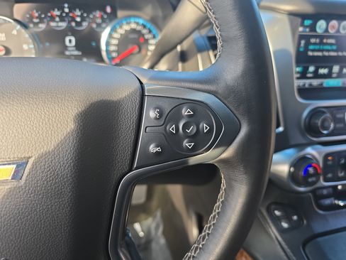 Used 2017 Chevrolet Suburban Premier image 20