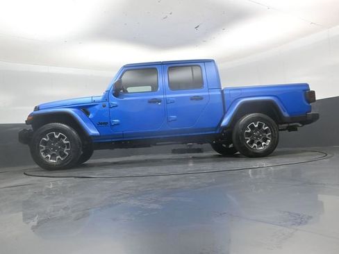 New 2026 Jeep Gladiator Sport AWD/4WD image 44