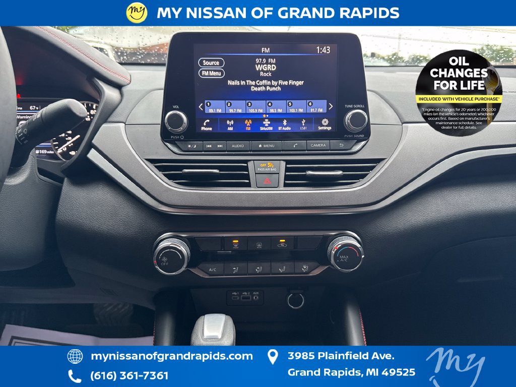 Used 2025 Nissan Altima 2.5 SR AWD/4WD image 22