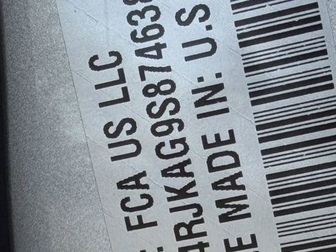 New 2025 Jeep Grand Cherokee L Altitude image 22