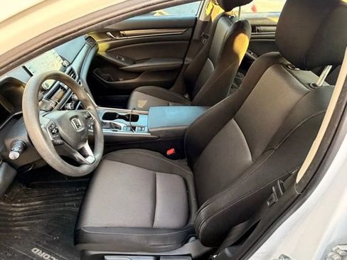 Used 2021 Honda Accord LX image 7