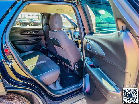Used 2021 Chevrolet TrailBlazer LT w/ Convenience Package image 14