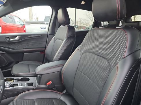 Certified 2024 Ford Escape ST-Line w/ Tech Pack #1 image 13