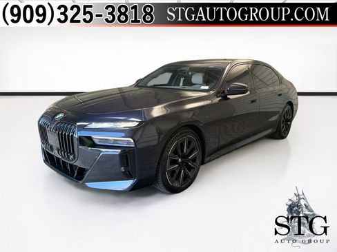 Used 2023 BMW 760i xDrive w/ Executive Package AWD/4WD image 1