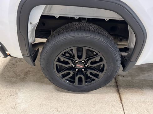 Certified 2023 GMC Sierra 1500 Pro w/ Graphite Edition image 8