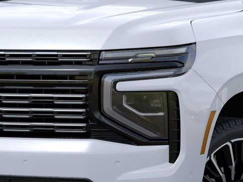 New 2026 Chevrolet Suburban High Country image 52