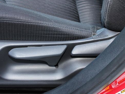 Used 2018 Toyota Prius Prime Plus image 31