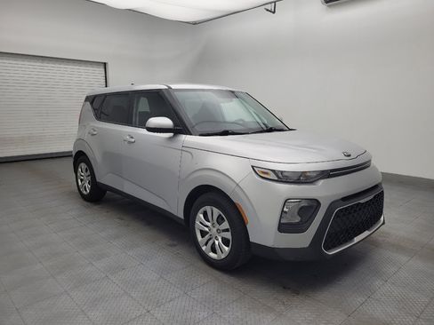 Used 2020 Kia Soul LX FWD image 13
