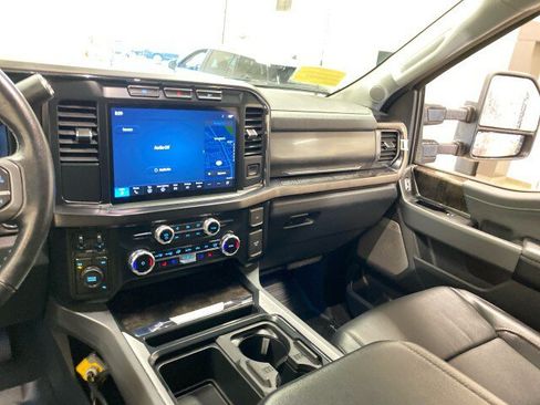 Used 2023 Ford F450 Lariat AWD/4WD image 20