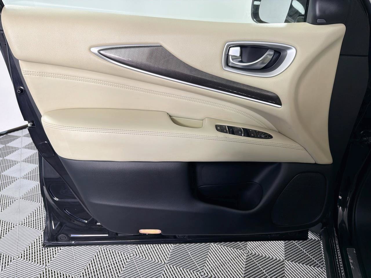 Used 2020 INFINITI QX60 Pure AWD/4WD image 20