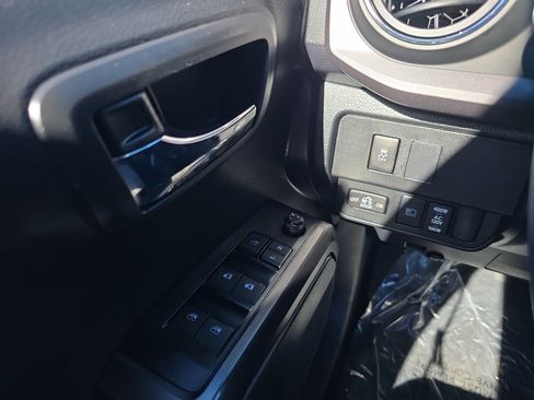 Certified 2023 Toyota Tacoma TRD Sport image 48