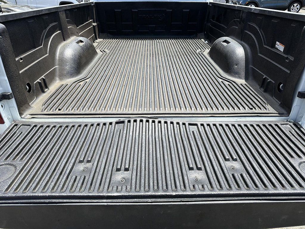 Used 2024 RAM 3500 Big Horn AWD/4WD image 24